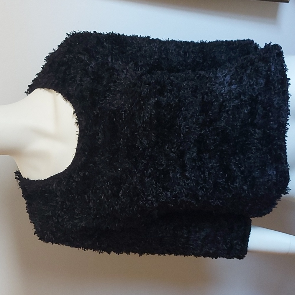 Vintage eyelash sweater with 3/4 sleeves, Size L, GUC